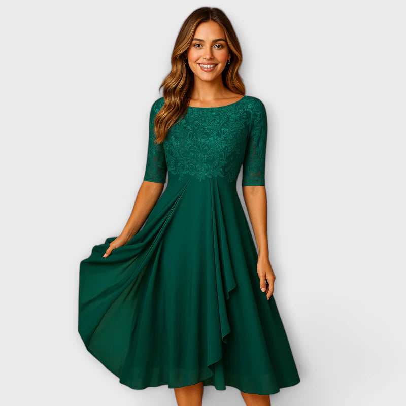 Daphné - Håndlavet Broderet Kjole i Spidsbroderi og Tulle