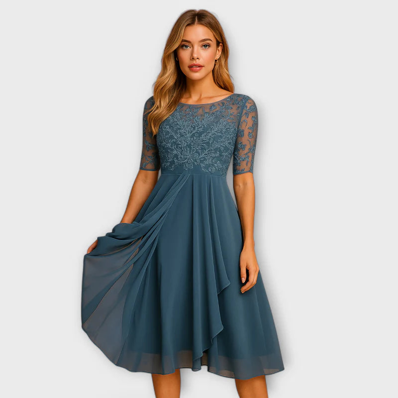 Daphné - Håndlavet Broderet Kjole i Spidsbroderi og Tulle